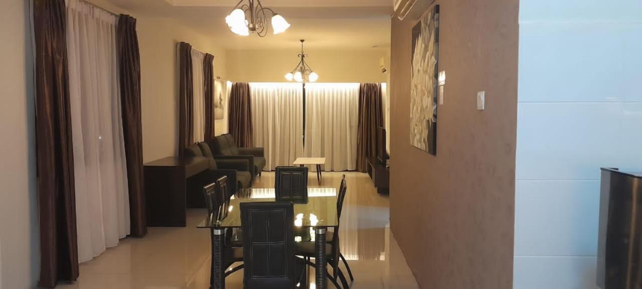 Kinta Riverfront Riverview Apartment *